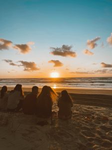 sunset_friends_fraser_island